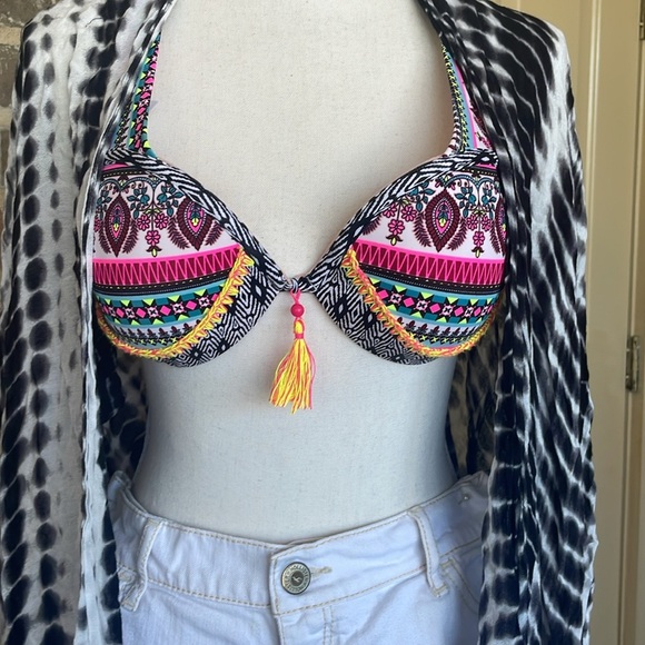 NWOT Shade & Shore Multicolored w/Tassle Element Bikini Top Size 34C - Picture 1 of 9